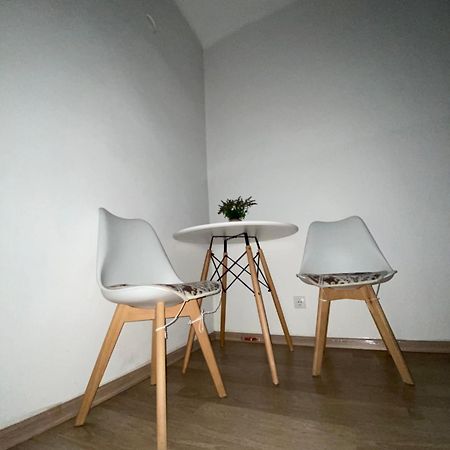 Center Studio Apartment 波德戈里察 外观 照片
