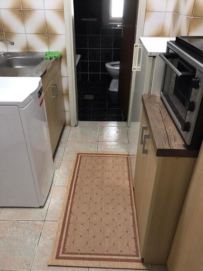 Center Studio Apartment 波德戈里察 外观 照片